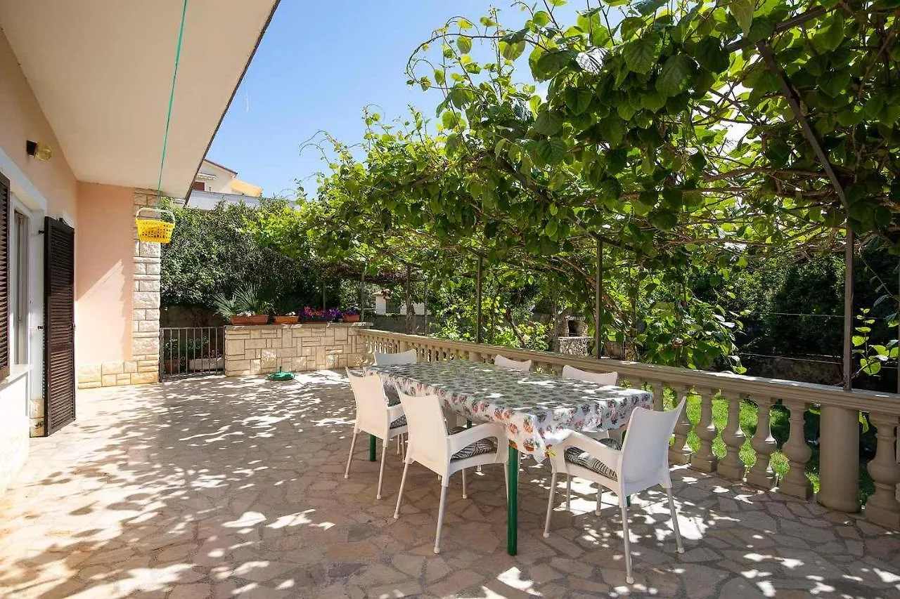 Apartment In Medulin - Istrien 42519