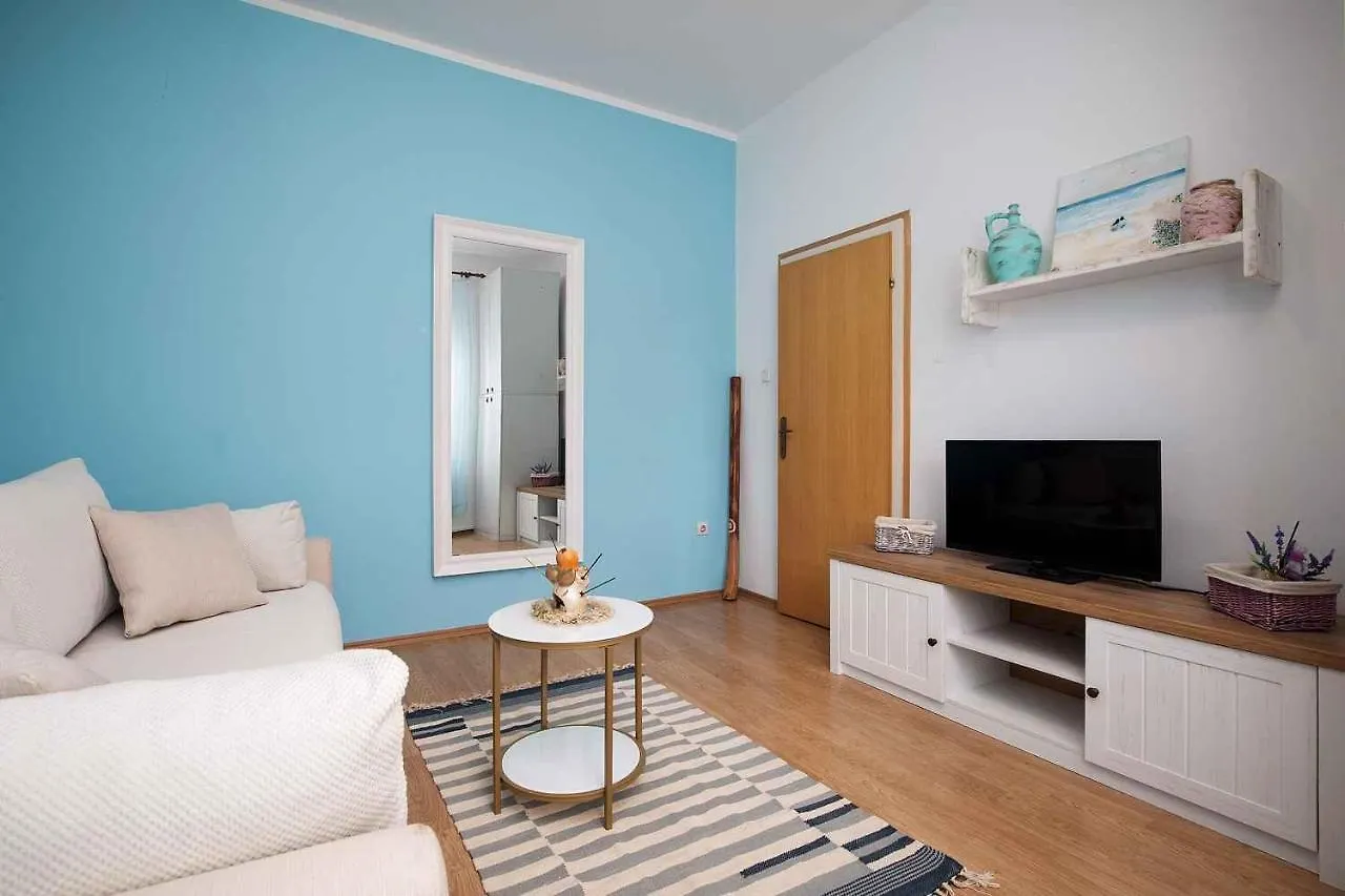 Apartment In Medulin - Istrien 42519 0*,  Croatia